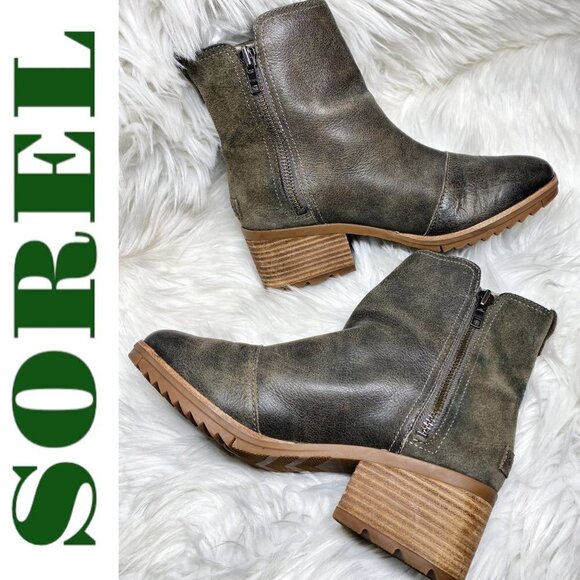 NWOT SOREL Cate Taupe Leather Oil Slick Waterproof Ankle Booties, Size 9 (EU39) - Picture 1 of 11